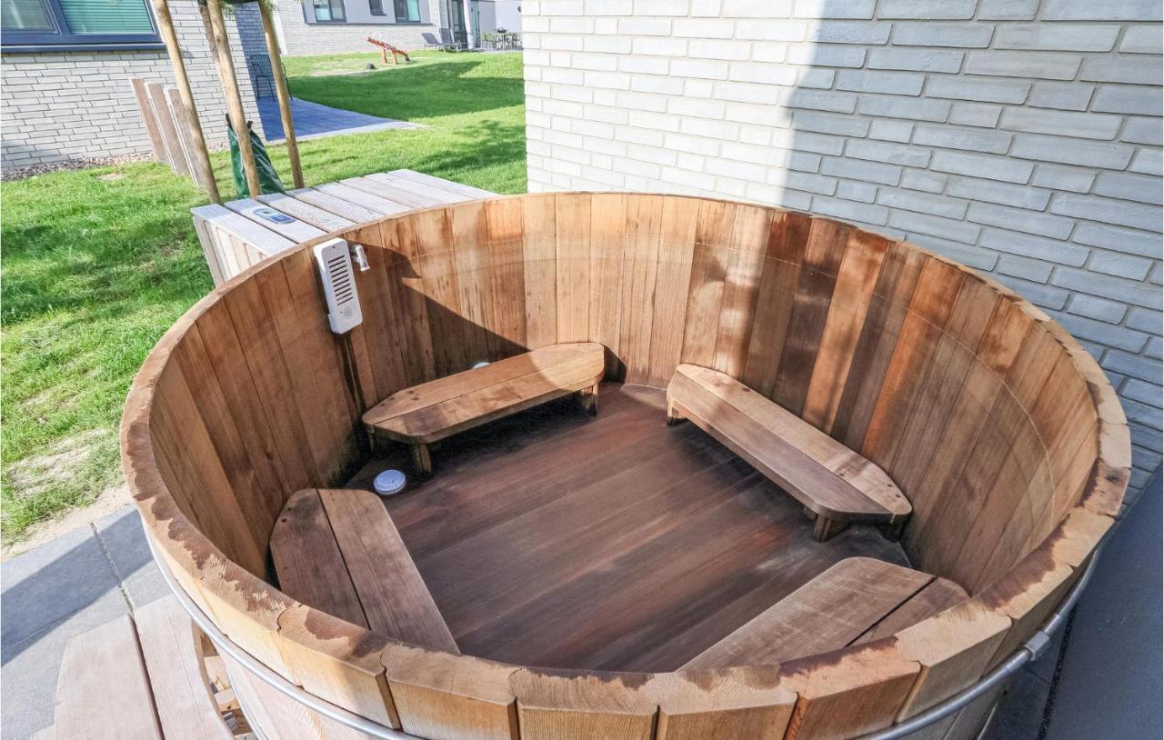 Amazing Home In Lembruch-Duemmer See With Sauna Extérieur photo
