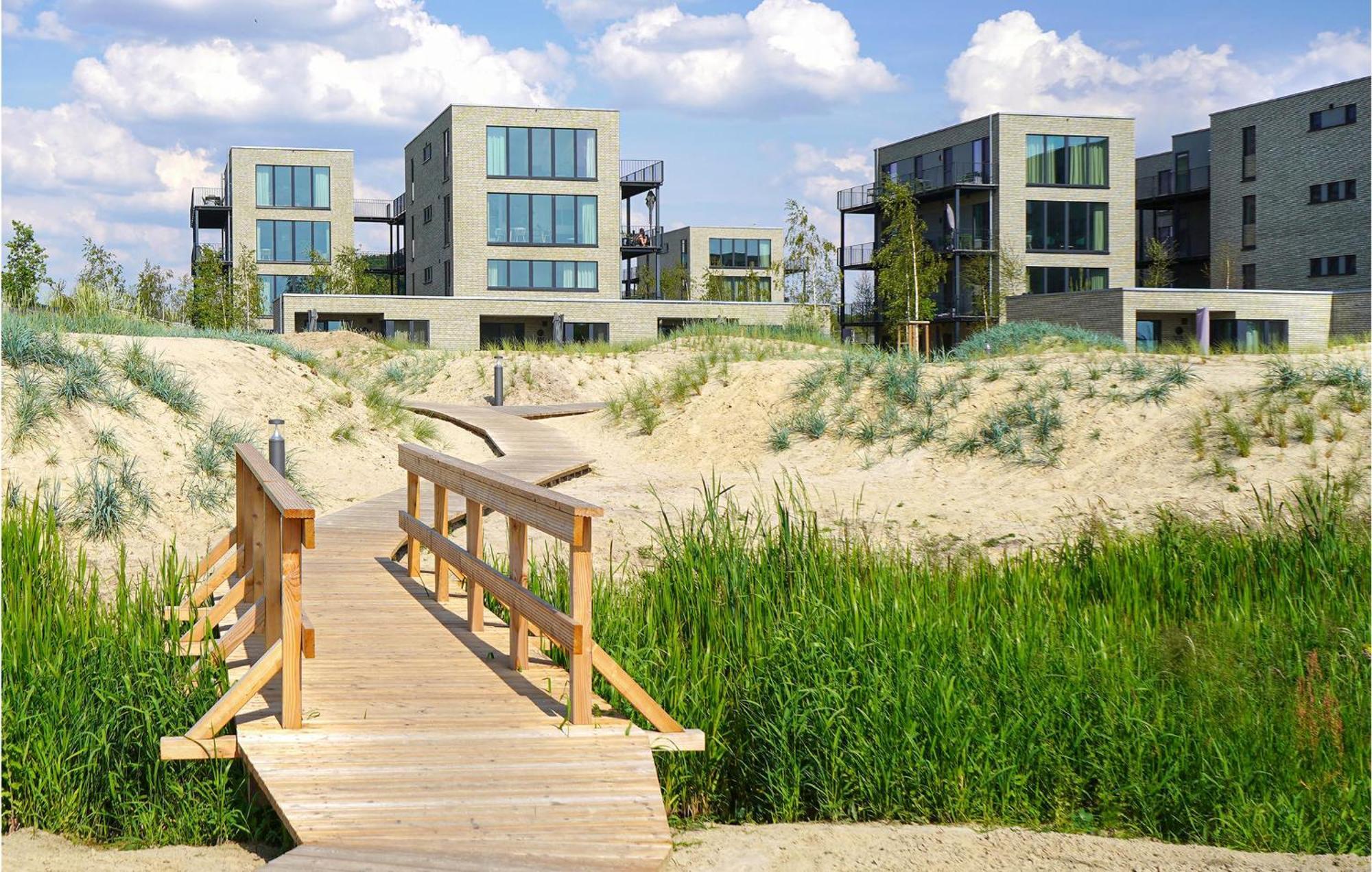 Amazing Home In Lembruch-Duemmer See With Sauna Extérieur photo